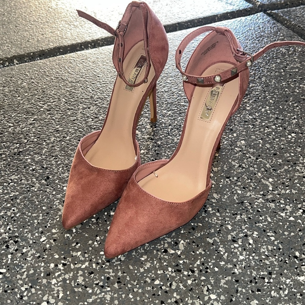 Ankle Strap Pointed-Toe Heels in Dusty Rose - Women